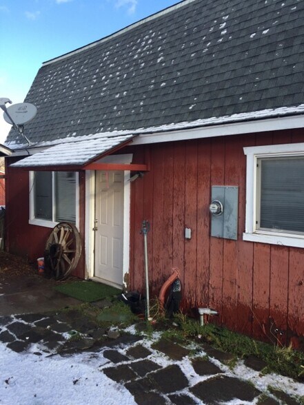 Building Photo - 1550 Monte Vista Dr
