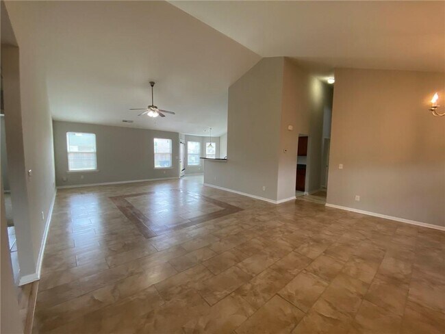 Building Photo - 505 Harmony Way
