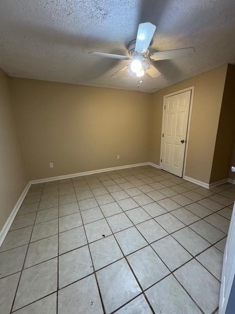 Building Photo - 4651 Lindsey Dr SW