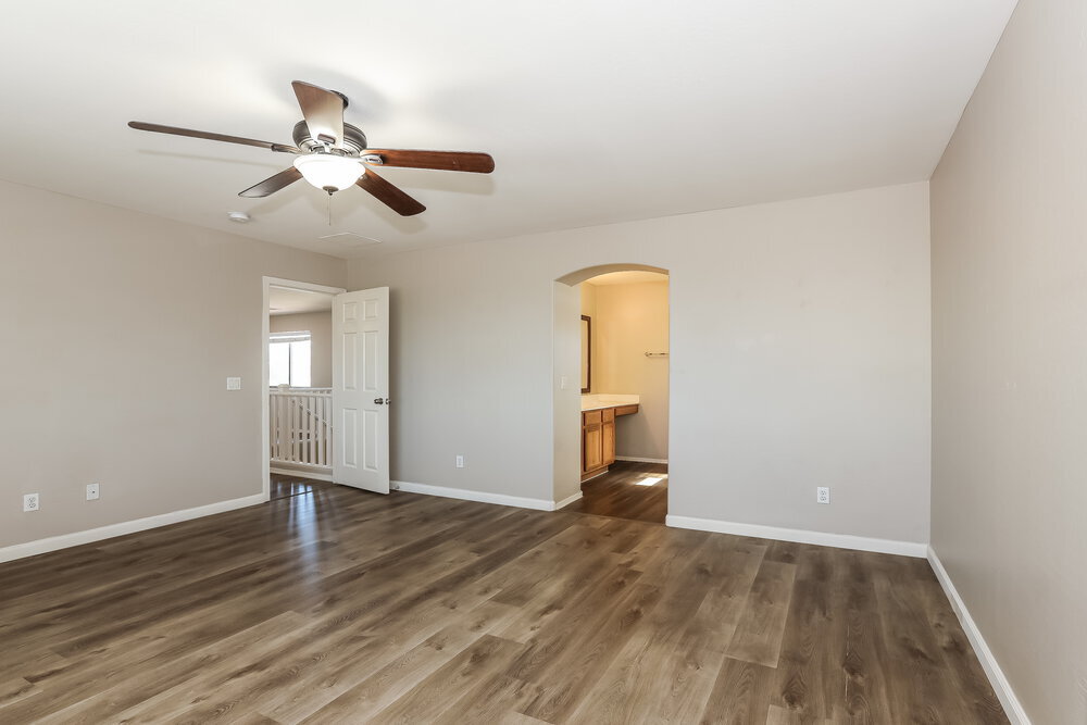 Building Photo - 2194 S 156th Ave