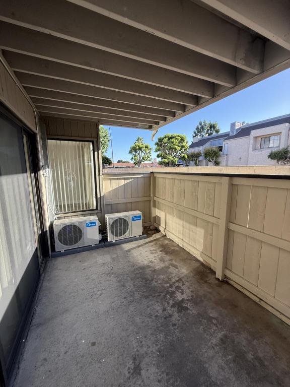 Building Photo - 171 N Richmont Dr