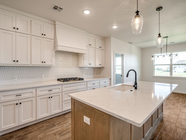 Building Photo - 9309 NW 145th Ct