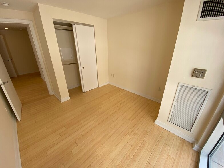 Building Photo - 7 Boylston Sq