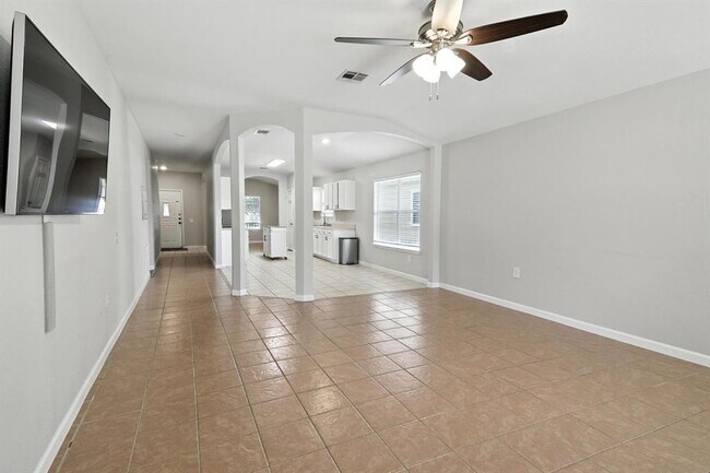Building Photo - 12613 Paloma Blanca Way