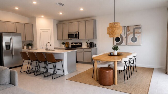 Building Photo - 4/2 Cascades Home
