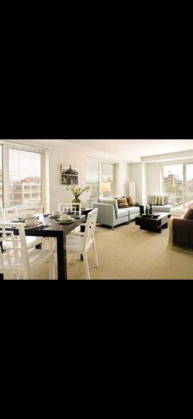 Primary Photo - 120 Brookline Ave