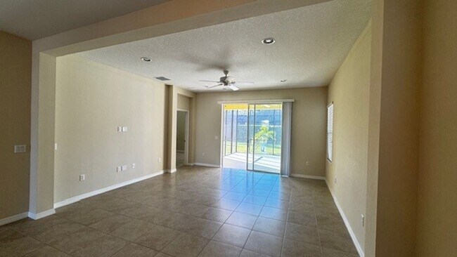 Building Photo - Home in Resort-Style Gated Community