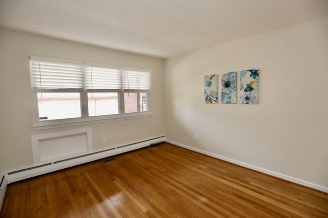 Building Photo - Ready 02-23-26!! Reserved Parking, Pet Friendly - Centrally Located Near Several Bases & Intersta...