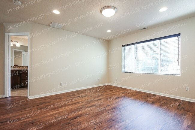 Building Photo - 6300 SE Imagine Way