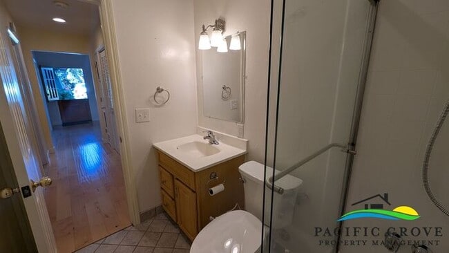 Building Photo - Bright and Cozy 3 Bedroom Home In Pacific Grove