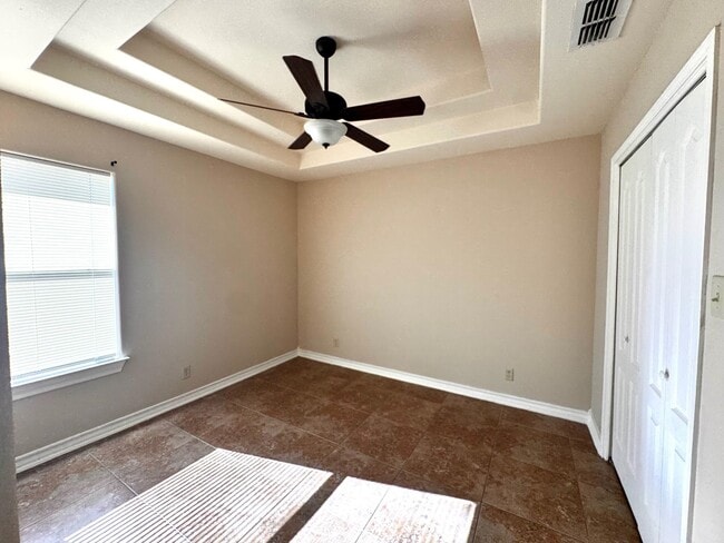 Building Photo - 512 Otero Dr