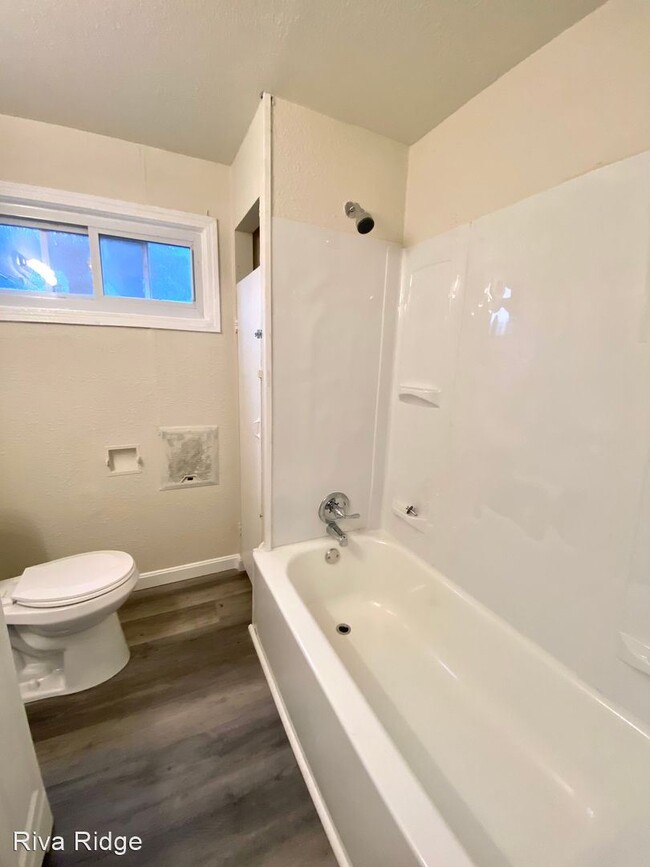 Building Photo - 1 br, 1 bath House - 910 Smithton Avenue F...