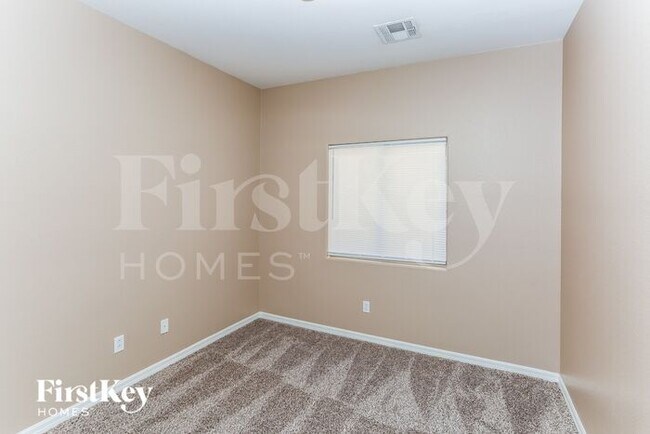 Building Photo - 3220 W La Madre Way