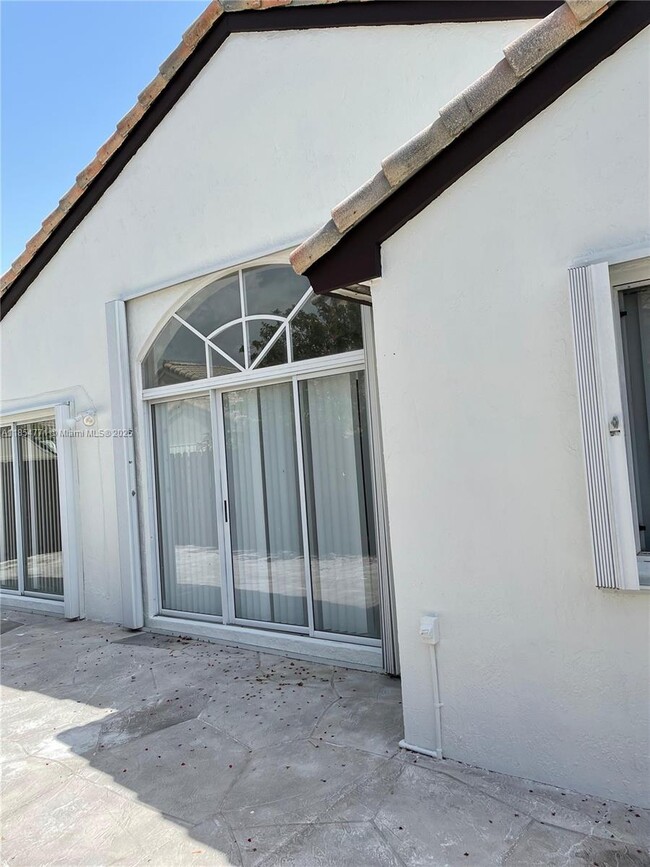 Building Photo - 15801 SW 85th St