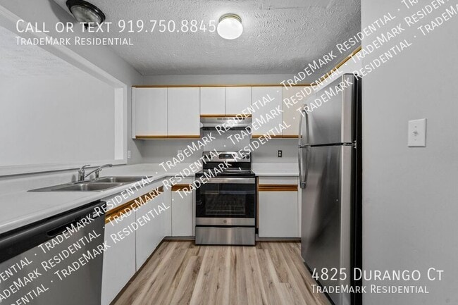 Building Photo - 4825 Durango Ct