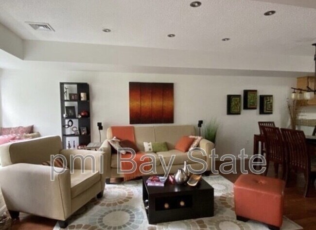 Building Photo - 10 Merganser Way