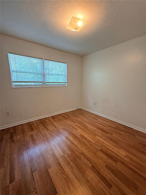 Building Photo - 2614 SW 31st Pl