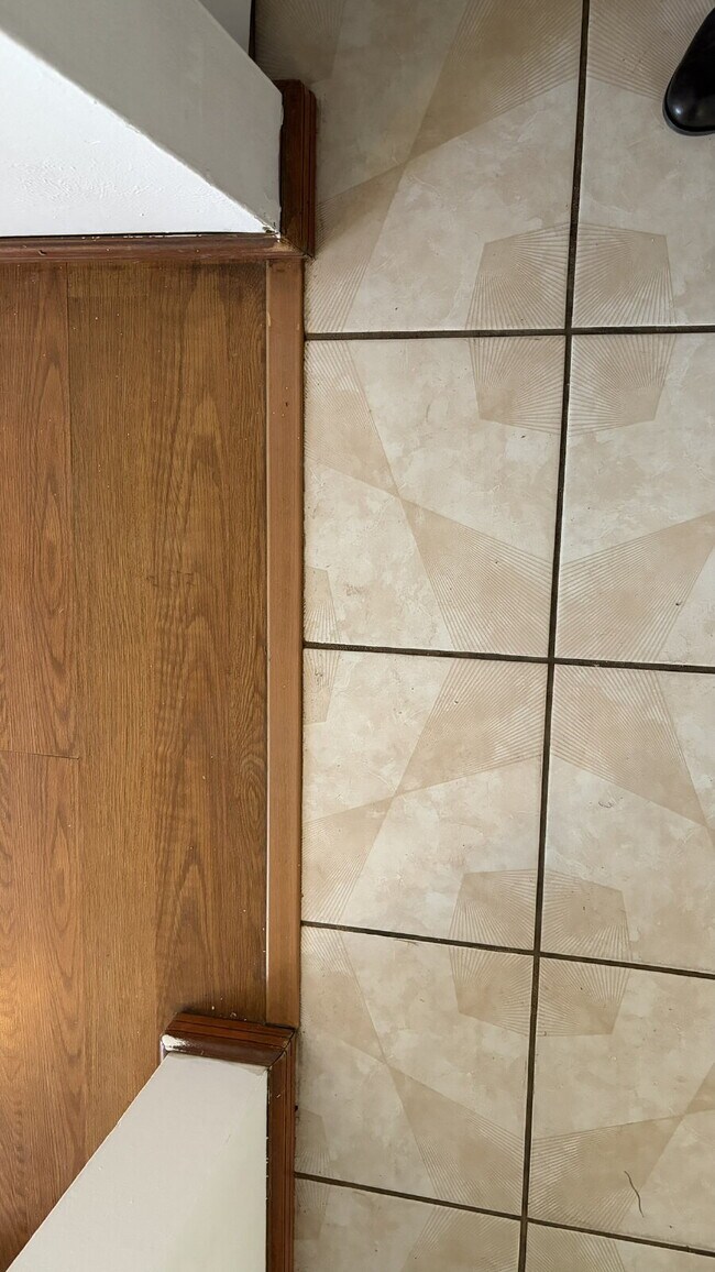 Building Photo - Mid-Century Dream with Beautiful POOL !!!