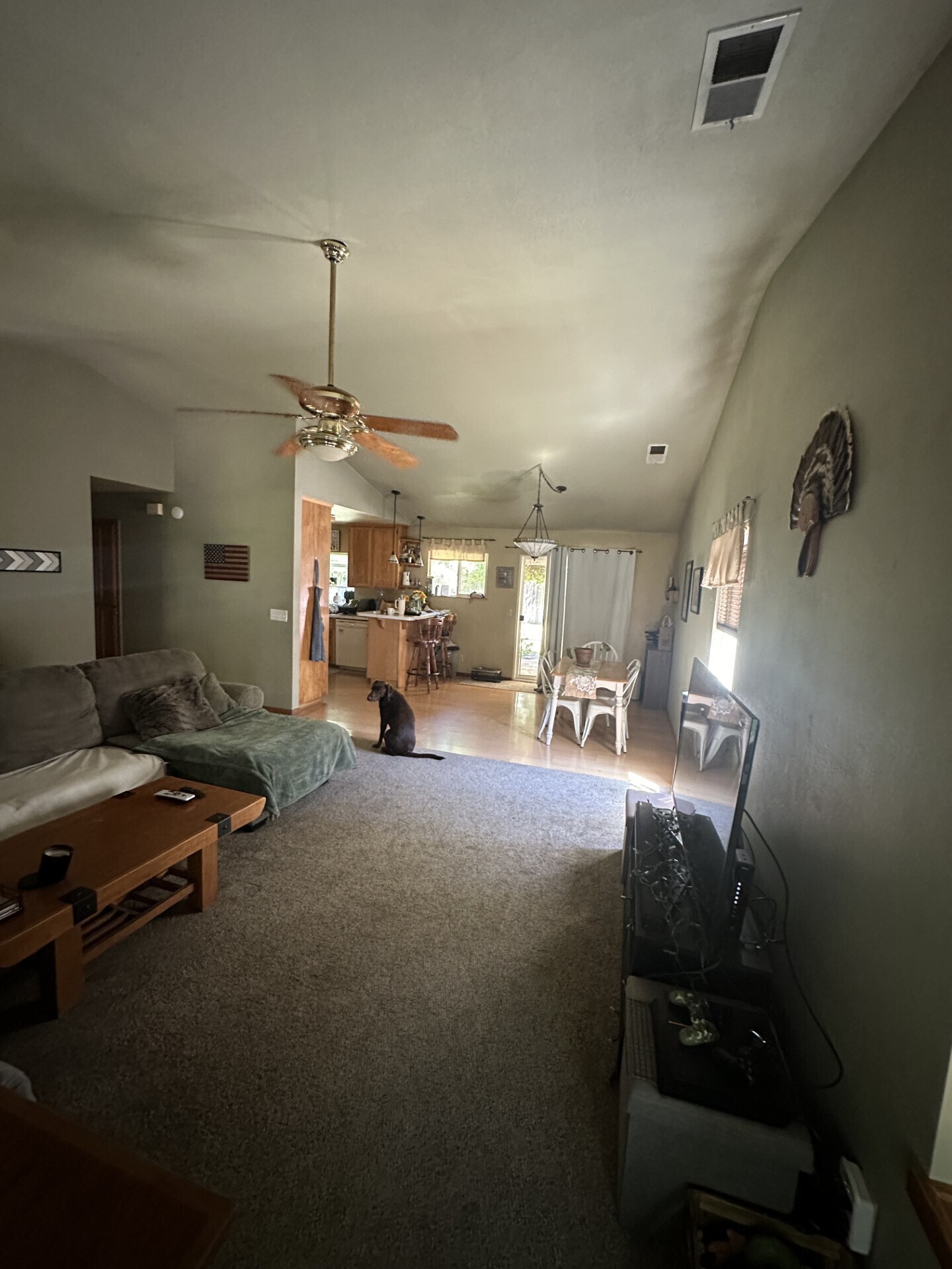 Building Photo - 779 Victorian Park Dr