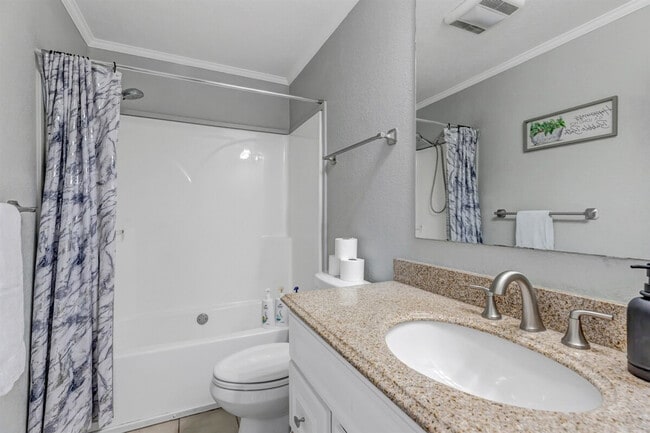 Building Photo - 4345 W 64th Ave