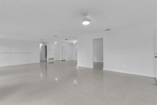 Building Photo - 13011 SW 80th St