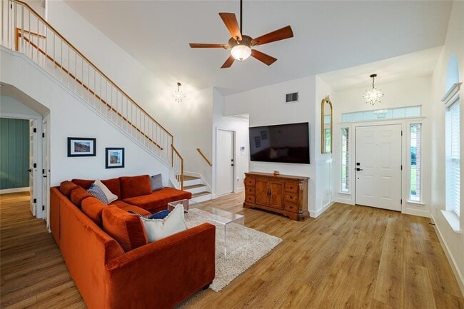 Building Photo - 1130 Sundrop Pl