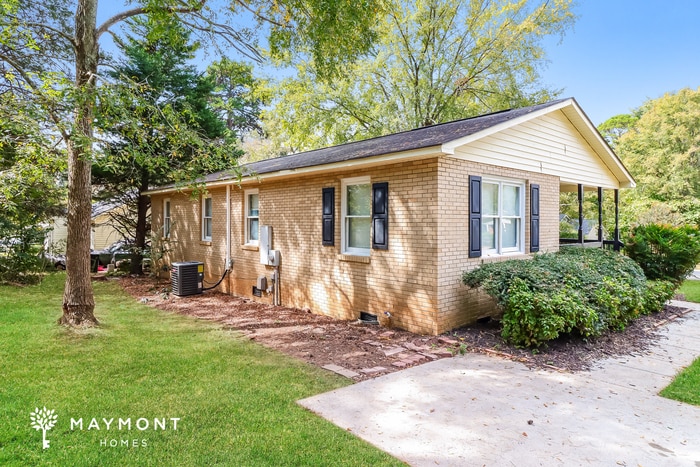 Building Photo - 115 George Clay Ln