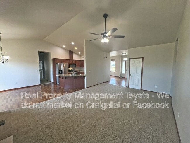 Building Photo - 4884 Dory Ct