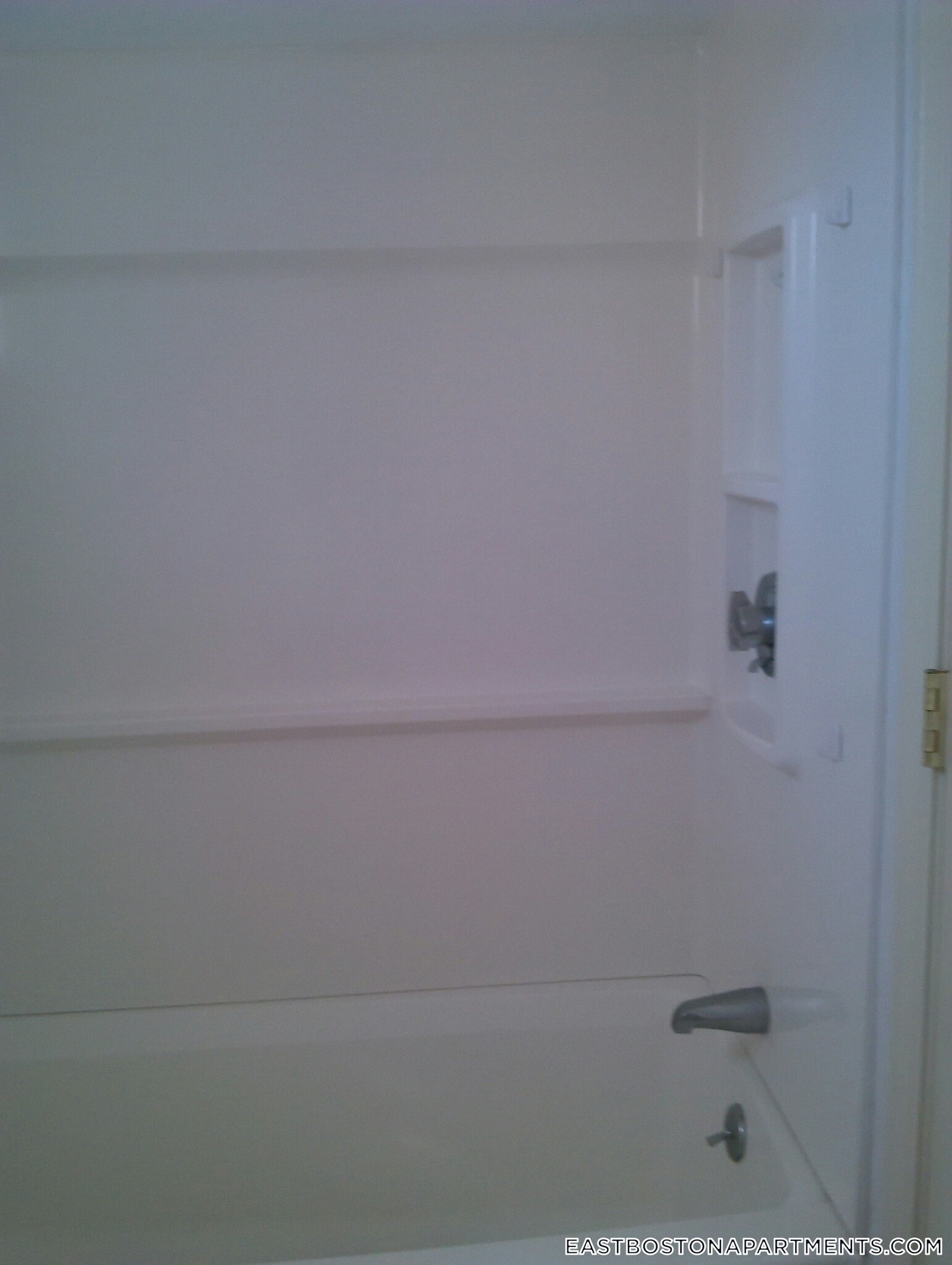 Building Photo - 52 Brooks St