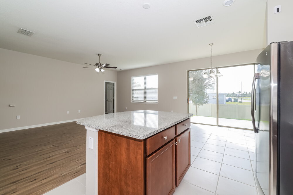 Building Photo - 1733 Cayman Cove Cir