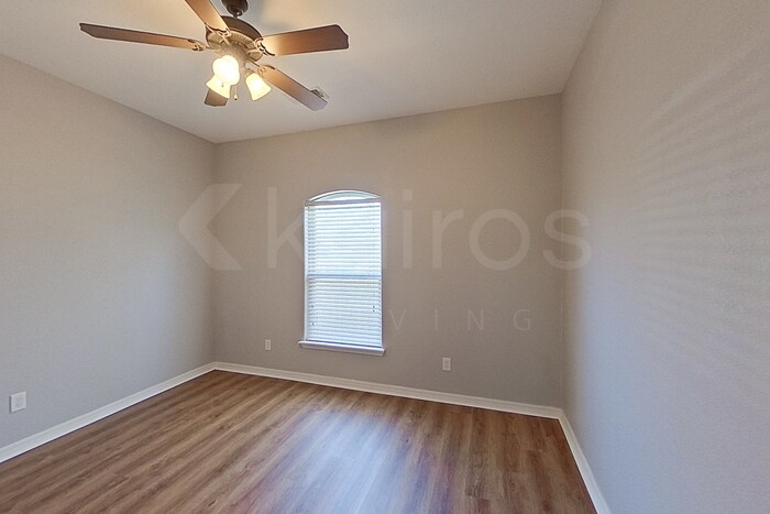 Building Photo - 7135 Mosley St