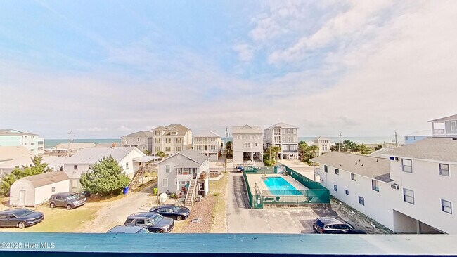 Building Photo - 1404 Canal Dr