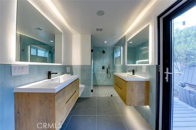 Building Photo - 5137 Campo Rd