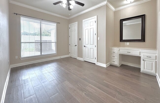 Building Photo - 3 Bed, 2 Bath Home in Pelican Point – Spac...