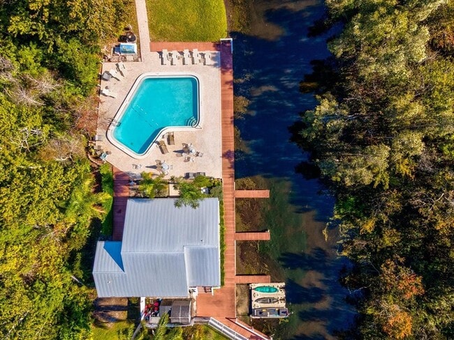 Building Photo - 2577 Dolly Bay Dr