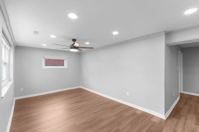 Building Photo - 2707 Woodland Ave