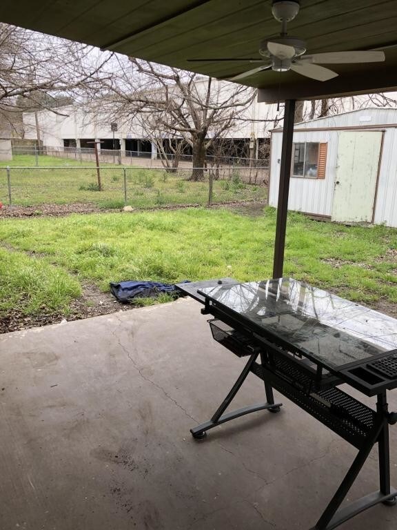 Building Photo - 615 Bishop