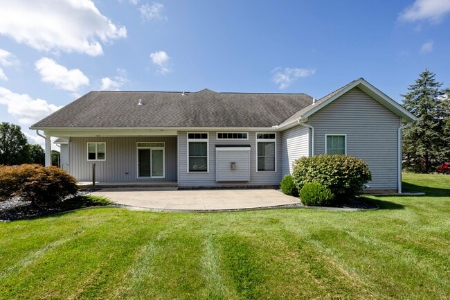 Building Photo - 2373 Canterbury Ln