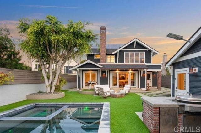 Building Photo - 1027 G Ave