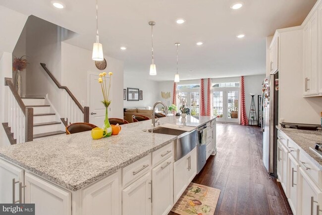 Building Photo - 24612 Durindal Terrace