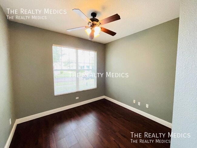 Building Photo - 2901 Wild Tamarind Blvd