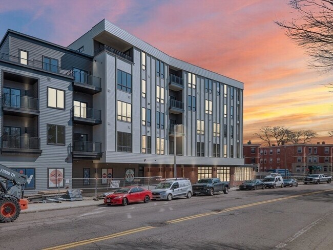 Building Photo - 500 Talbot Ave