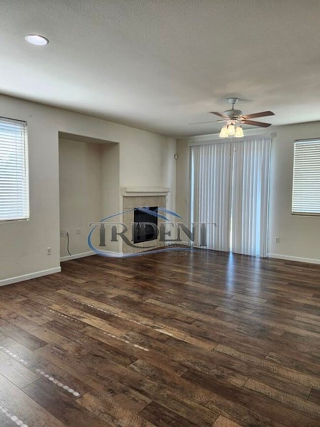 Building Photo - 1038 Zanes Dr