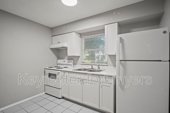 Building Photo - 75 Cypress St