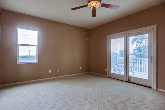 Building Photo - Amazing ocean view from this stunning Carlsbad home!