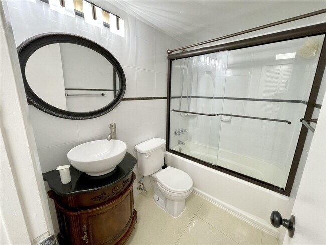 Building Photo - 5090 SW 64th Ave