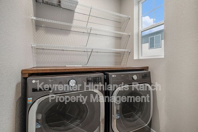 Building Photo - 8983 Ramblestone St