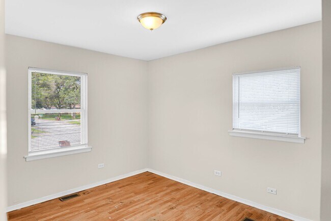 Building Photo - 22243 Karlov Ave