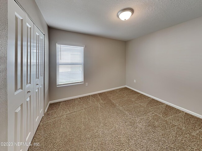 Building Photo - 11381 John Rutledge Pl