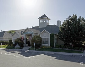 Building Photo - The Enclave Apartments